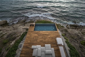 pool top view